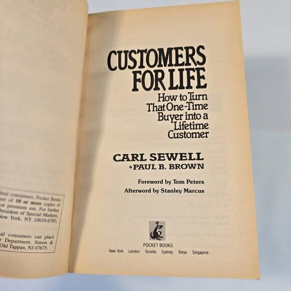 Customers For Life By Carl Sewell 1991 Paperback - Picture 3 of 5